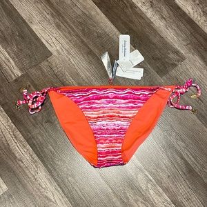 NWT Tommy Bahama Rainbow Reversible String Bikini.